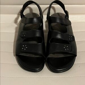 SAS Quatro Leather Slingback Black Women's Sandals Tripad Comfort Size 8.5 WW